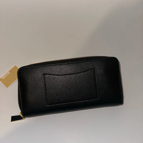 Michael kors wallet - Picture 3 of 3